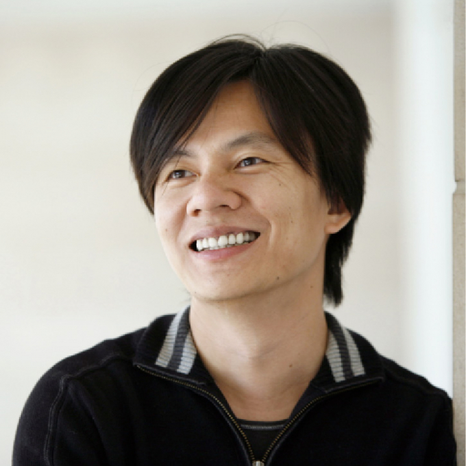 Headshot of Jr-Shin Li